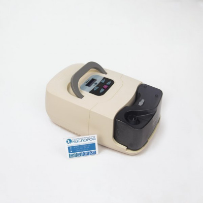 Базовый CPAP (СиПАП)-аппарат RESmart BMC-630C с увлажнителем