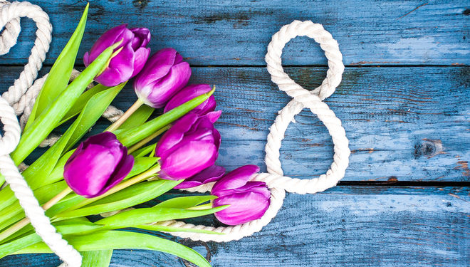 С наступающим международным женским днем!